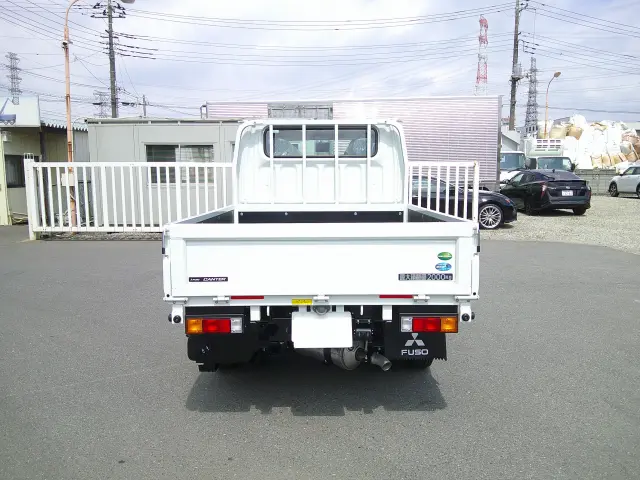 三菱 キャンター 2RG-FBA20(2WD)の写真6