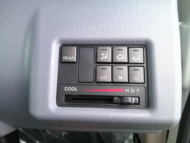 三菱 キャンター 2RG-FBA20(2WD)の写真24