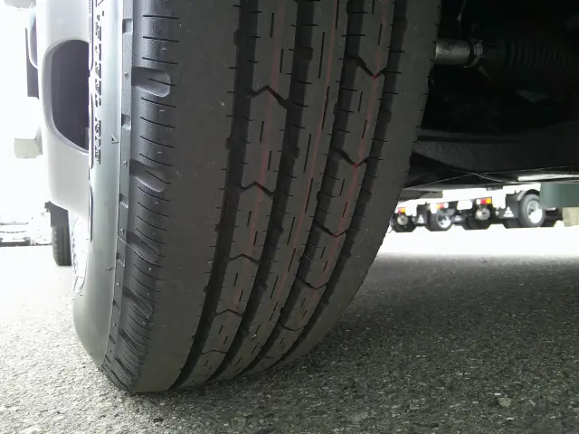 三菱 キャンター 2RG-FBA20(2WD)の写真27