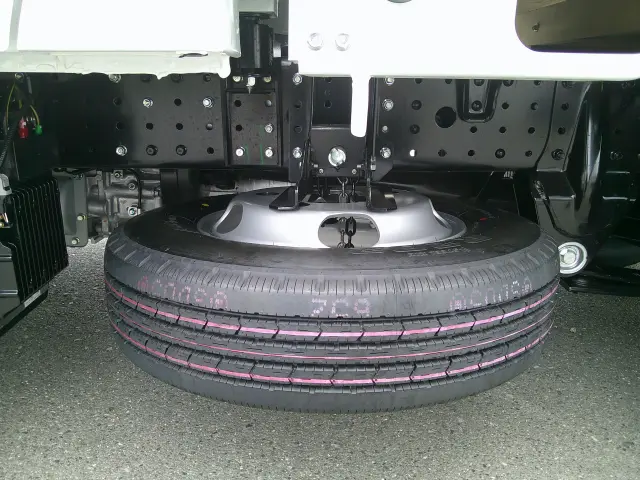 三菱 キャンター 2RG-FBA20(2WD)の写真33