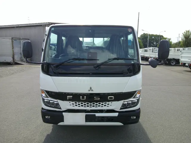 三菱 キャンター 2RG-FEA20(2WD)の写真2