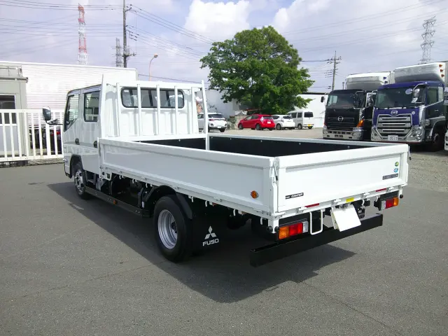 三菱 キャンター 2RG-FEA20(2WD)の写真7