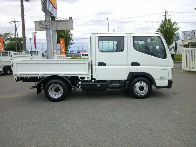 三菱 キャンター 2RG-FBA20(2WD)の写真4