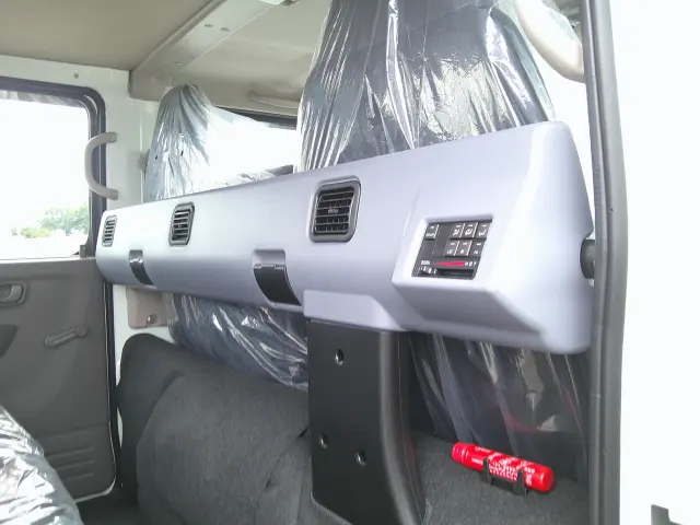 三菱 キャンター 2RG-FBA20(2WD)の写真25