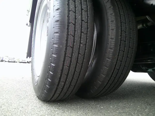 三菱 キャンター 2RG-FBA20(2WD)の写真29