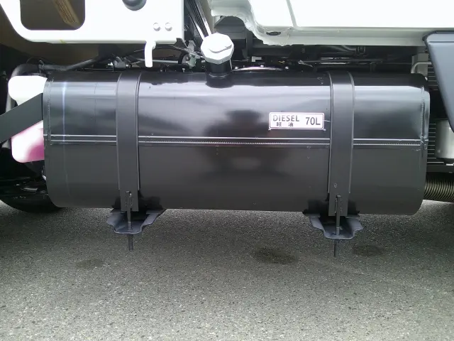 三菱 キャンター 2RG-FBA20(2WD)の写真34