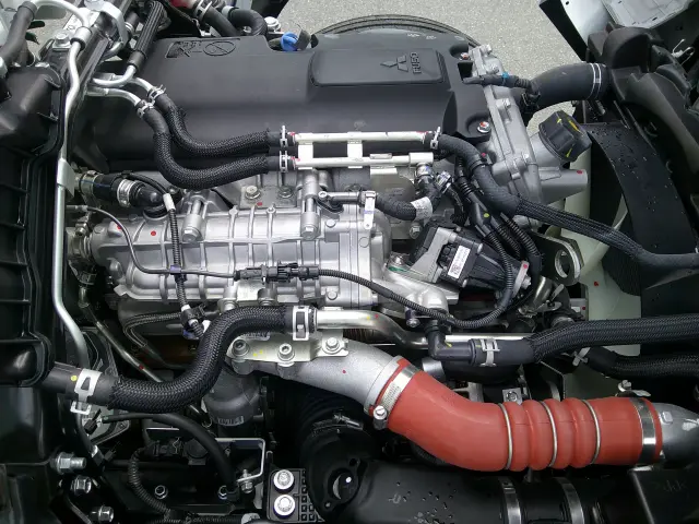 三菱 キャンター 2RG-FEAVO(2WD)の写真26