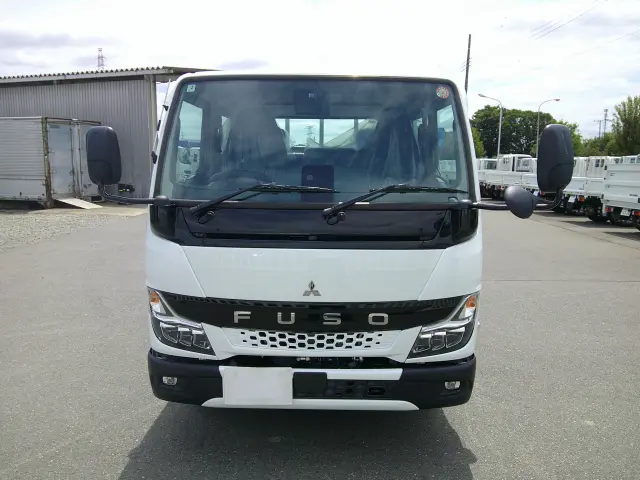 三菱 キャンター 2RG-FEB20(2WD)の写真2
