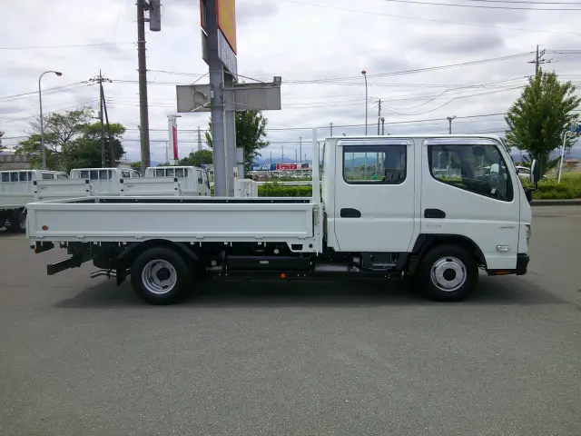 三菱 キャンター 2RG-FEB20(2WD)の写真4
