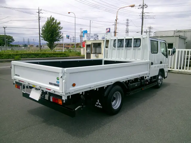 三菱 キャンター 2RG-FEB20(2WD)の写真5
