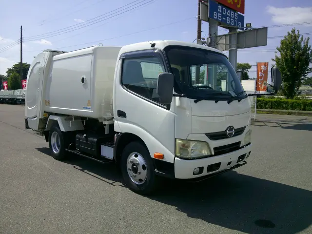 日野 デュトロ TKG-XZU600(2WD)の写真3