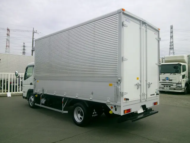 三菱 キャンター 2RG-FBA50(2WD)の写真7