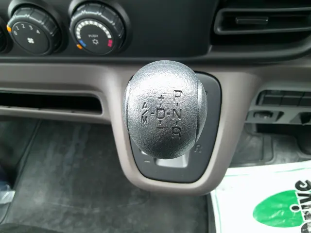 三菱 キャンター 2RG-FBA50(2WD)の写真16