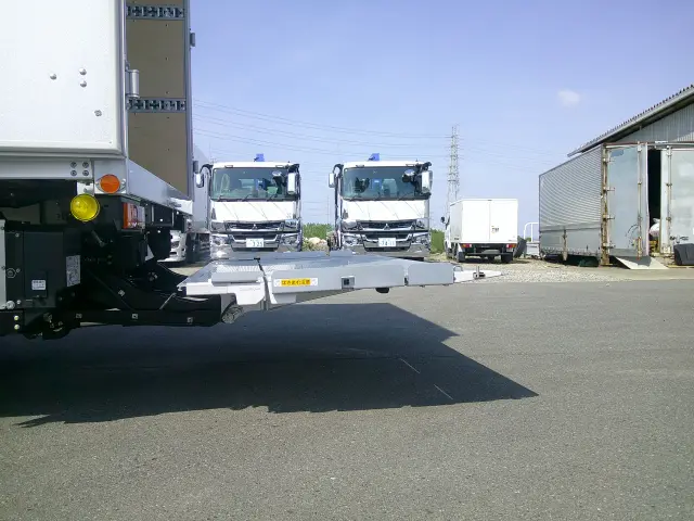 三菱 キャンター 2RG-FEB50(2WD)の写真14