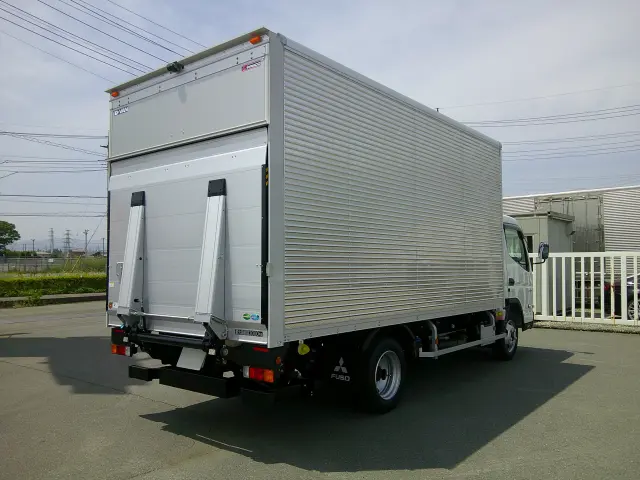 三菱 キャンター 2RG-FEB50(2WD)の写真5