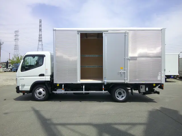 三菱 キャンター 2RG-FEB50(2WD)の写真9