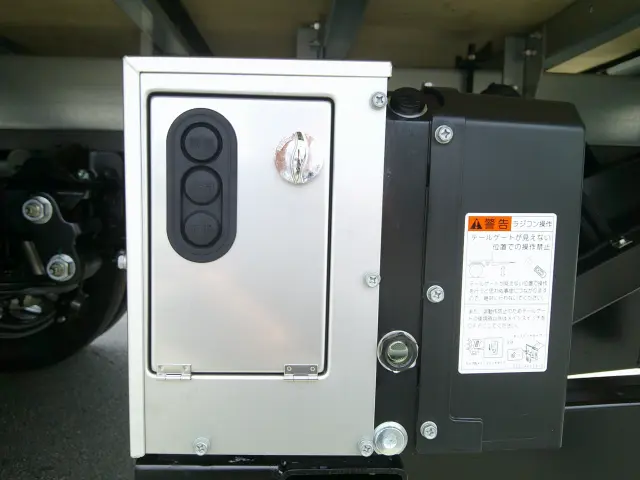 三菱 キャンター 2RG-FEB50(2WD)の写真13