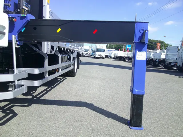 三菱 ファイター 2KG-FK65F(2WD)の写真16