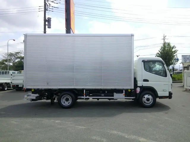 三菱 キャンター 2RG-FEB50(2WD)の写真4