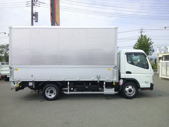 三菱 キャンター 2RG-FEB50(2WD)の写真4