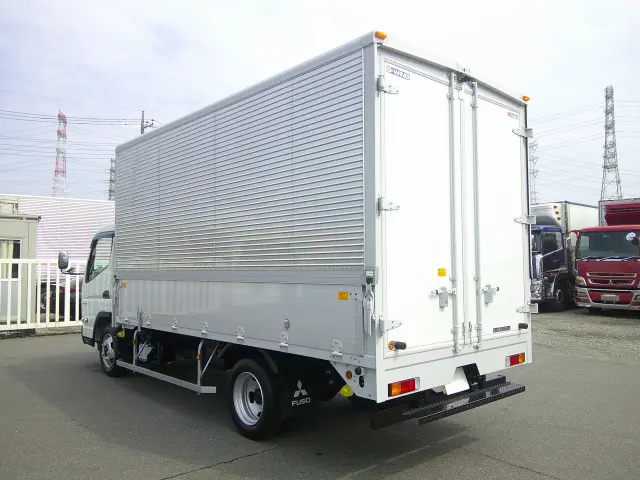 三菱 キャンター 2RG-FEB50(2WD)の写真7