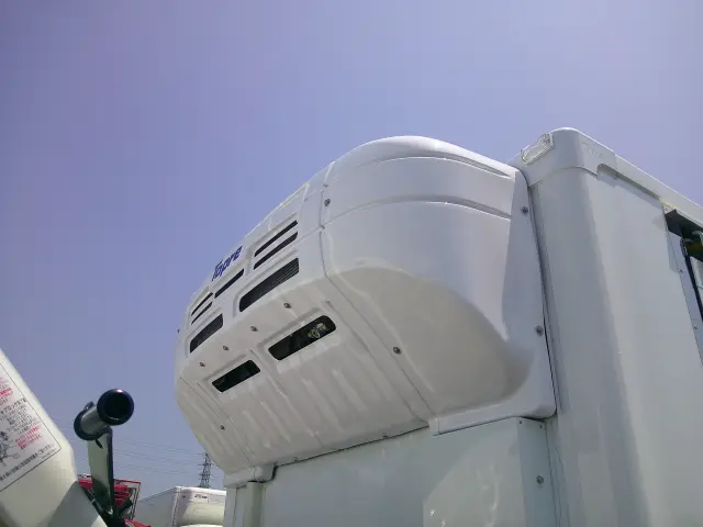 三菱 キャンター 2RG-FBAVO(2WD)の写真12