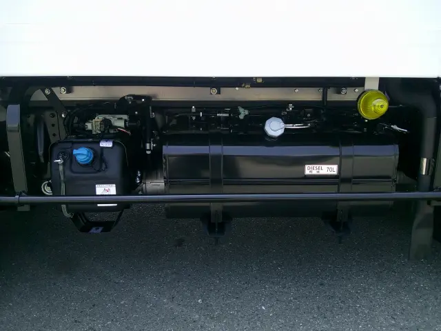 三菱 キャンター 2RG-FBAVO(2WD)の写真33