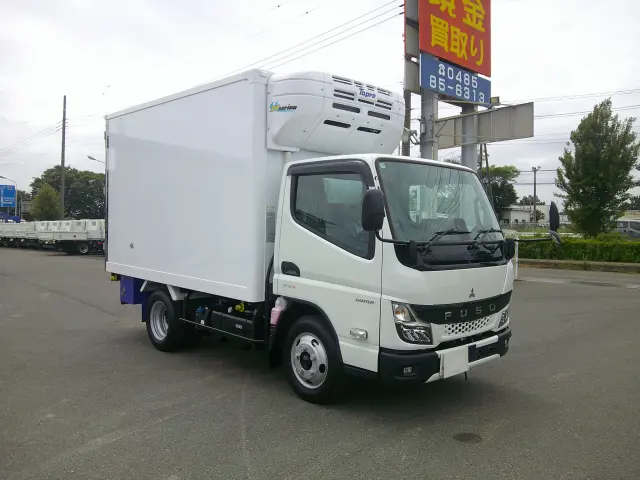 三菱 キャンター 2RG-FBAVO(2WD)の写真3