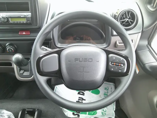 三菱 キャンター 2RG-FBAVO(2WD)の写真18