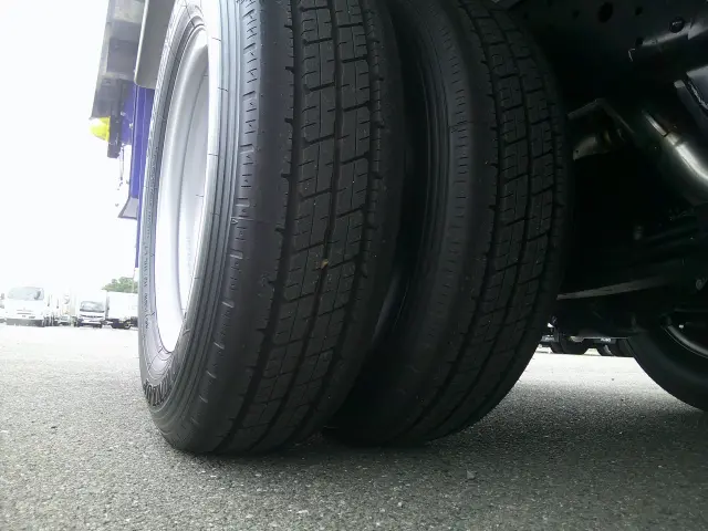 三菱 キャンター 2RG-FBAVO(2WD)の写真30