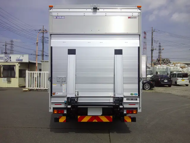 三菱 キャンター 2RG-FEB80(2WD)の写真6