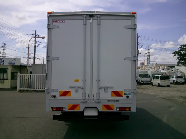 三菱 キャンター 2PG-FEB80(2WD)の写真6