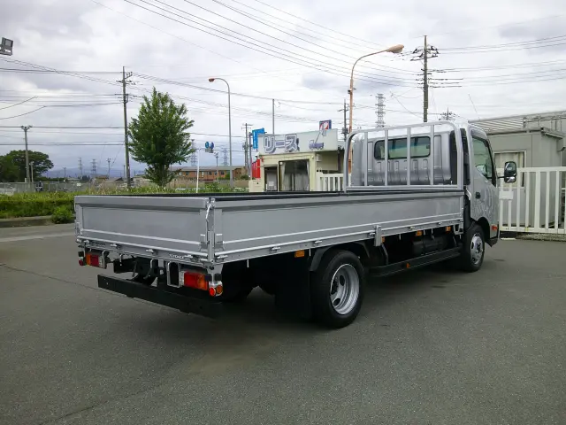 トヨタ トヨエース TKG-XZU710(2WD)の写真5