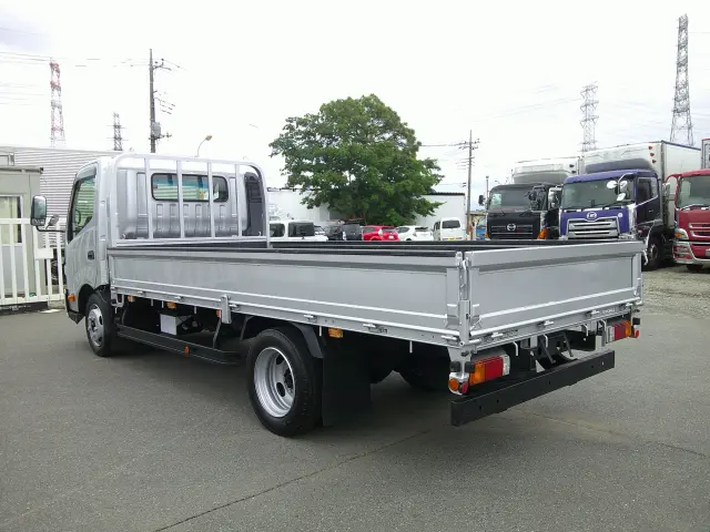 トヨタ トヨエース TKG-XZU710(2WD)の写真7
