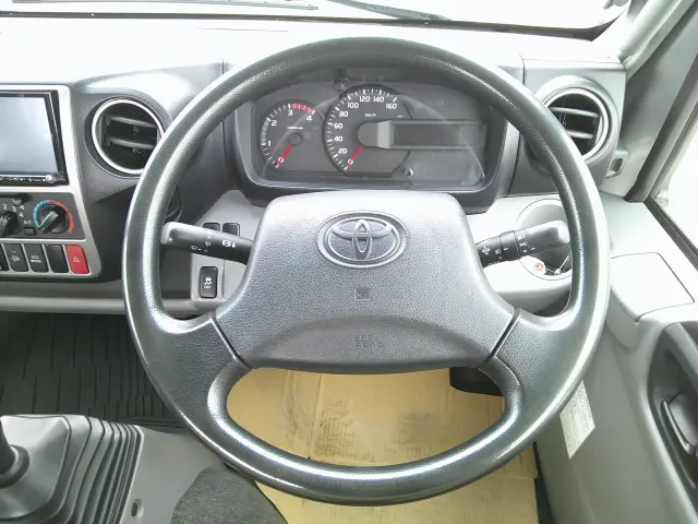 トヨタ トヨエース TKG-XZU710(2WD)の写真13