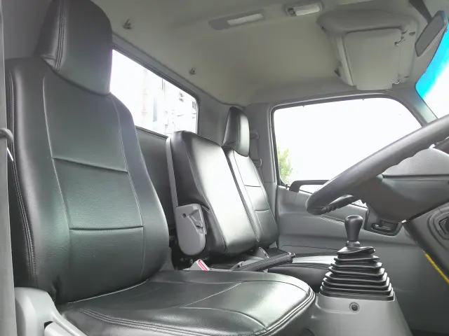 トヨタ トヨエース TKG-XZU710(2WD)の写真19