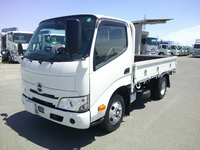 日野 デュトロ 2KG-XZC605M(2WD)の写真1