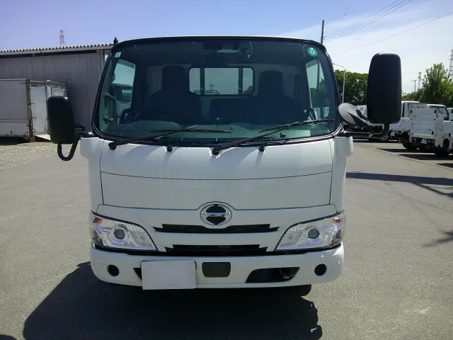 日野 デュトロ 2KG-XZC605M(2WD)の写真2