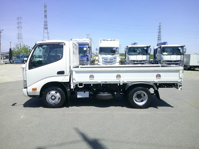 日野 デュトロ 2KG-XZC605M(2WD)の写真8
