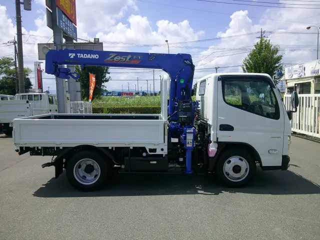 三菱 キャンター 2RG-FBAVO(2WD)の写真4