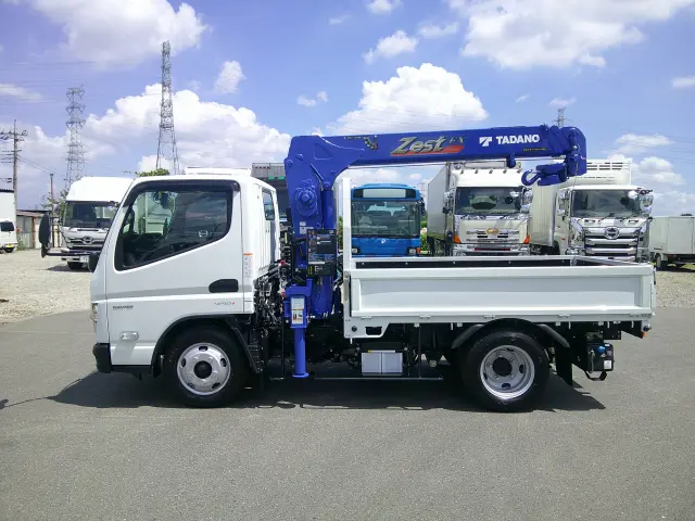 三菱 キャンター 2RG-FBAVO(2WD)の写真8