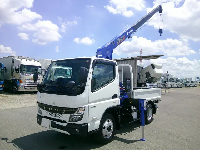三菱 キャンター 2RG-FBAVO(2WD)の写真13