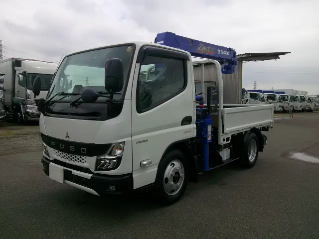 三菱 キャンター 2RG-FBAVO(2WD)の写真1