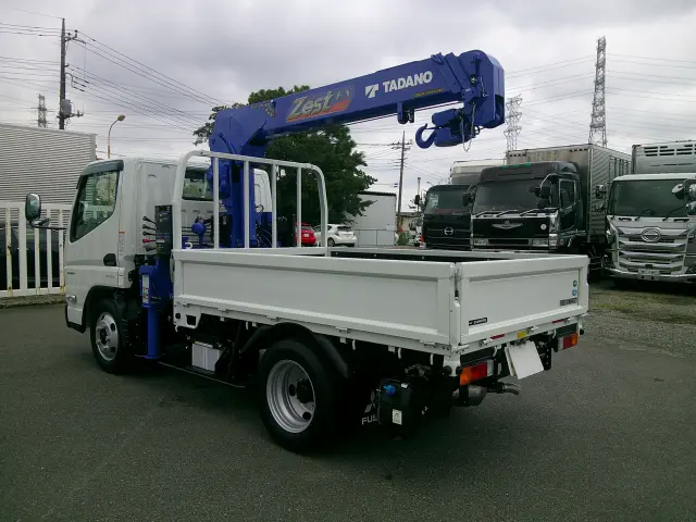 三菱 キャンター 2RG-FBAVO(2WD)の写真7