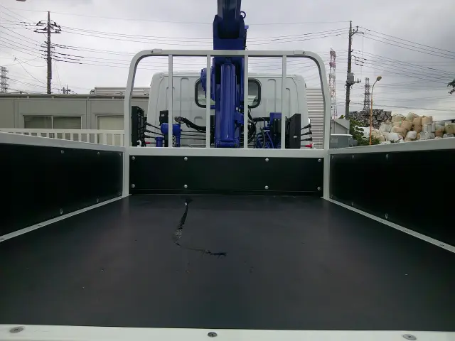 三菱 キャンター 2RG-FBAVO(2WD)の写真10