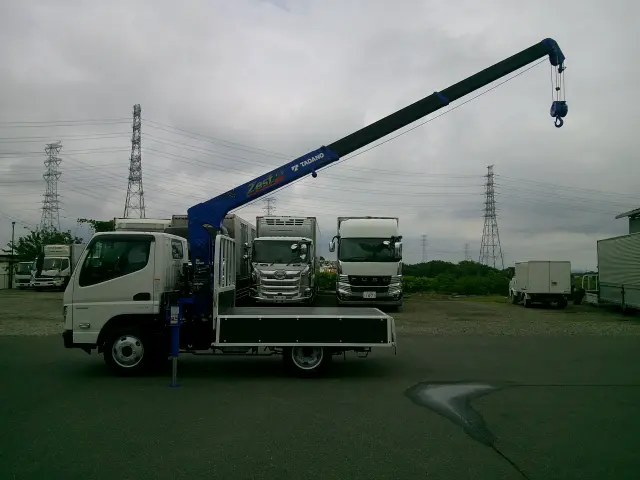 三菱 キャンター 2RG-FBAVO(2WD)の写真14