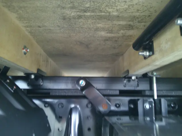 三菱 キャンター 2RG-FBAVO(2WD)の写真33