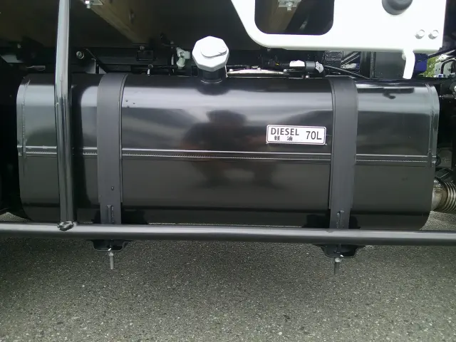 三菱 キャンター 2RG-FBAVO(2WD)の写真35