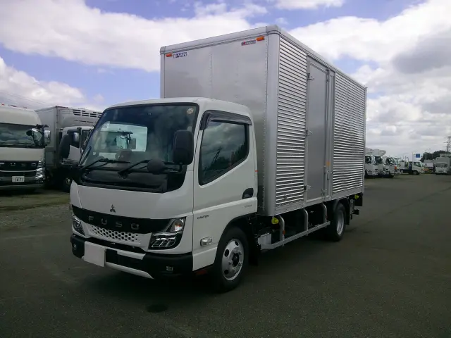 三菱 キャンター 2RG-FEAVO(2WD)の写真1