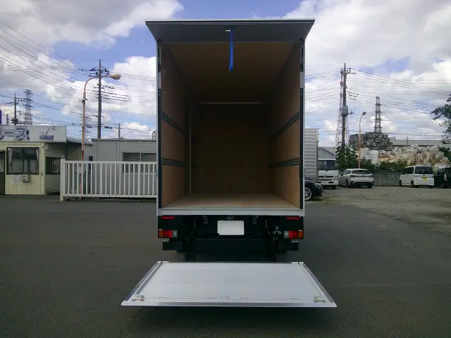 三菱 キャンター 2RG-FEAVO(2WD)の写真11